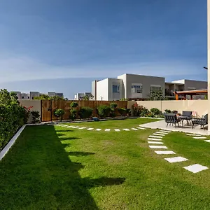 Urbana Iii Stacked House -dubai South Holiday home